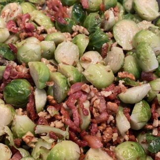 Spruitjesstamppot met brie, walnoot en spekjes