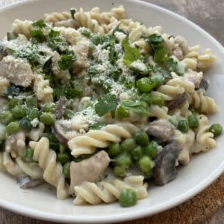 Pastaschotel met kip en diverse groente