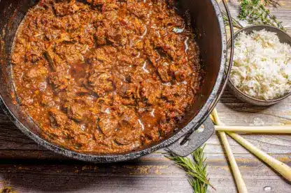 Family Deal: Indonesische stoofschotel met boontjes en rijst